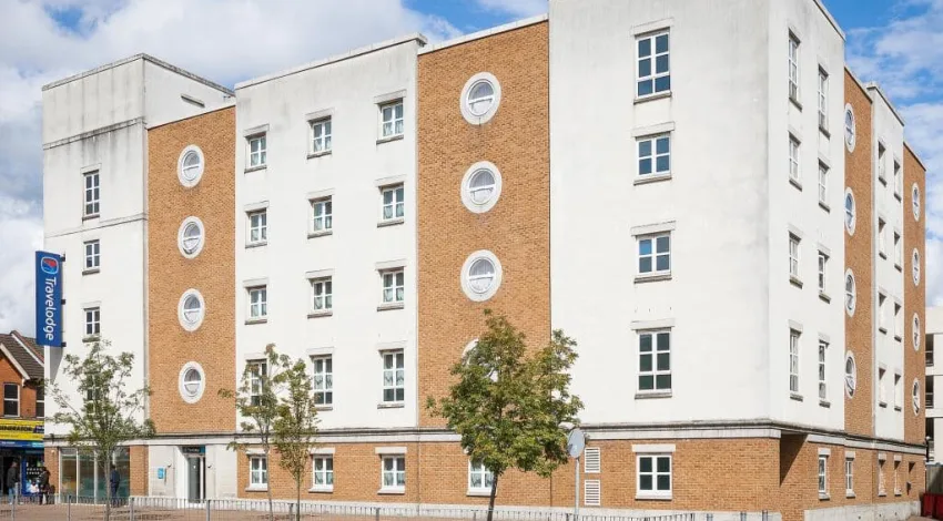 Travelodge | Watford Central hotel - Watford Central hotels